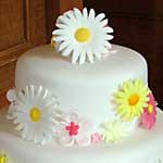 daisy wedding cake