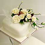 sugarpaste flower spray wedding cake