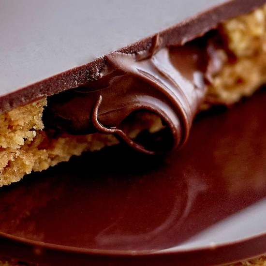 Belcolade Vegan Belgian Dark Chocolate Drops 500g Best Before 31/12/23