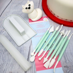 Beginner's Cake Decorating Tool Kit 10 Piece
