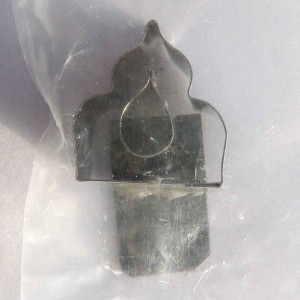 Lace Cutter Drop Scallop