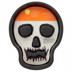 Tin Skull Cake Pan